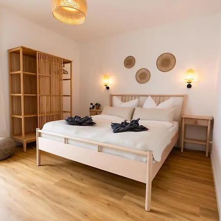 Moderne & Familienfreundliche Ferienwohnung Am Goitzschesee Pouch Extérieur photo